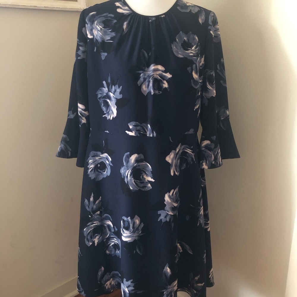 Kate Spade Elegant Navy Night Rose Crepe Dress